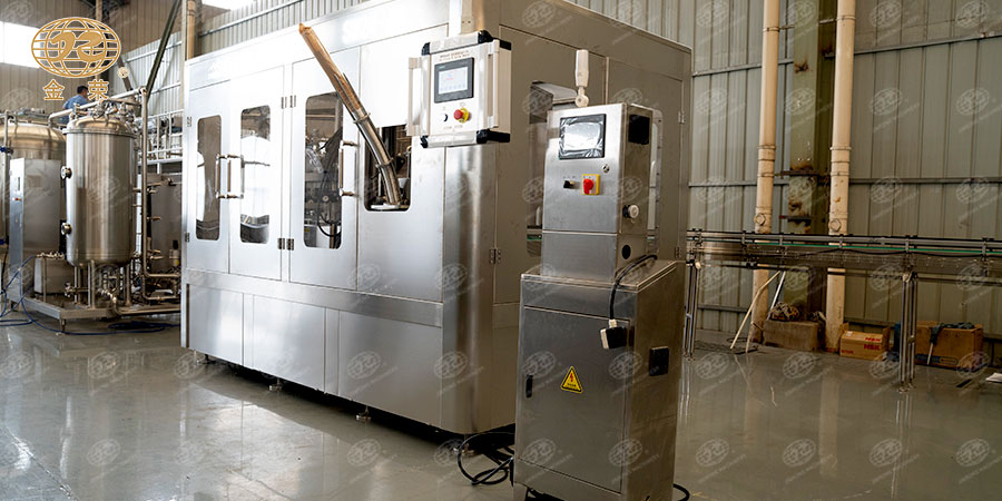 高效易拉罐灌裝生產(chǎn)線(xiàn)-2